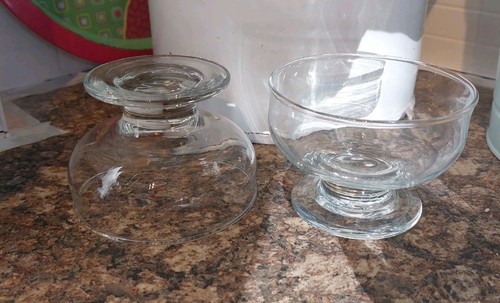 Glass prawn cocktail bowls - x,